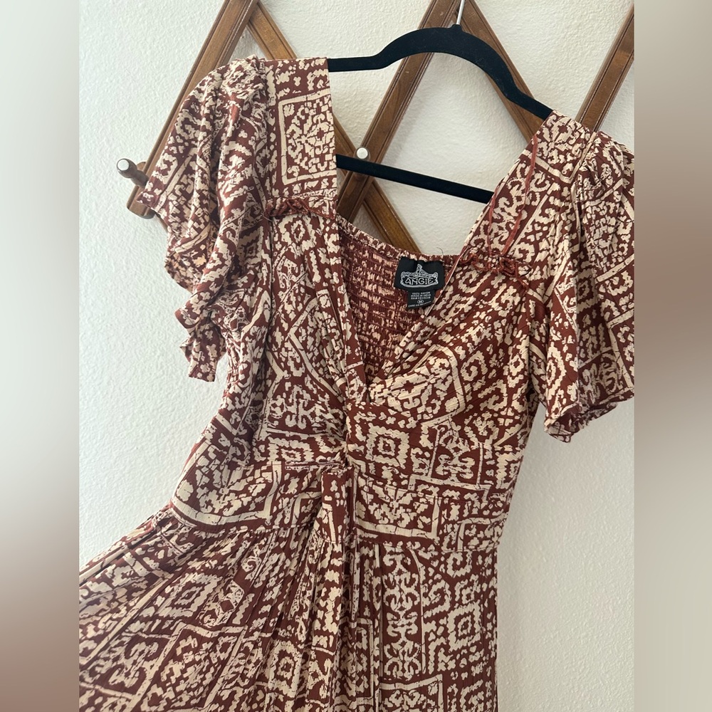 Angie Fall Dress - Picture 4 of 5